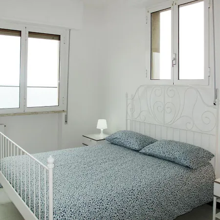 Giorgia - Bgb100 By Interhome *